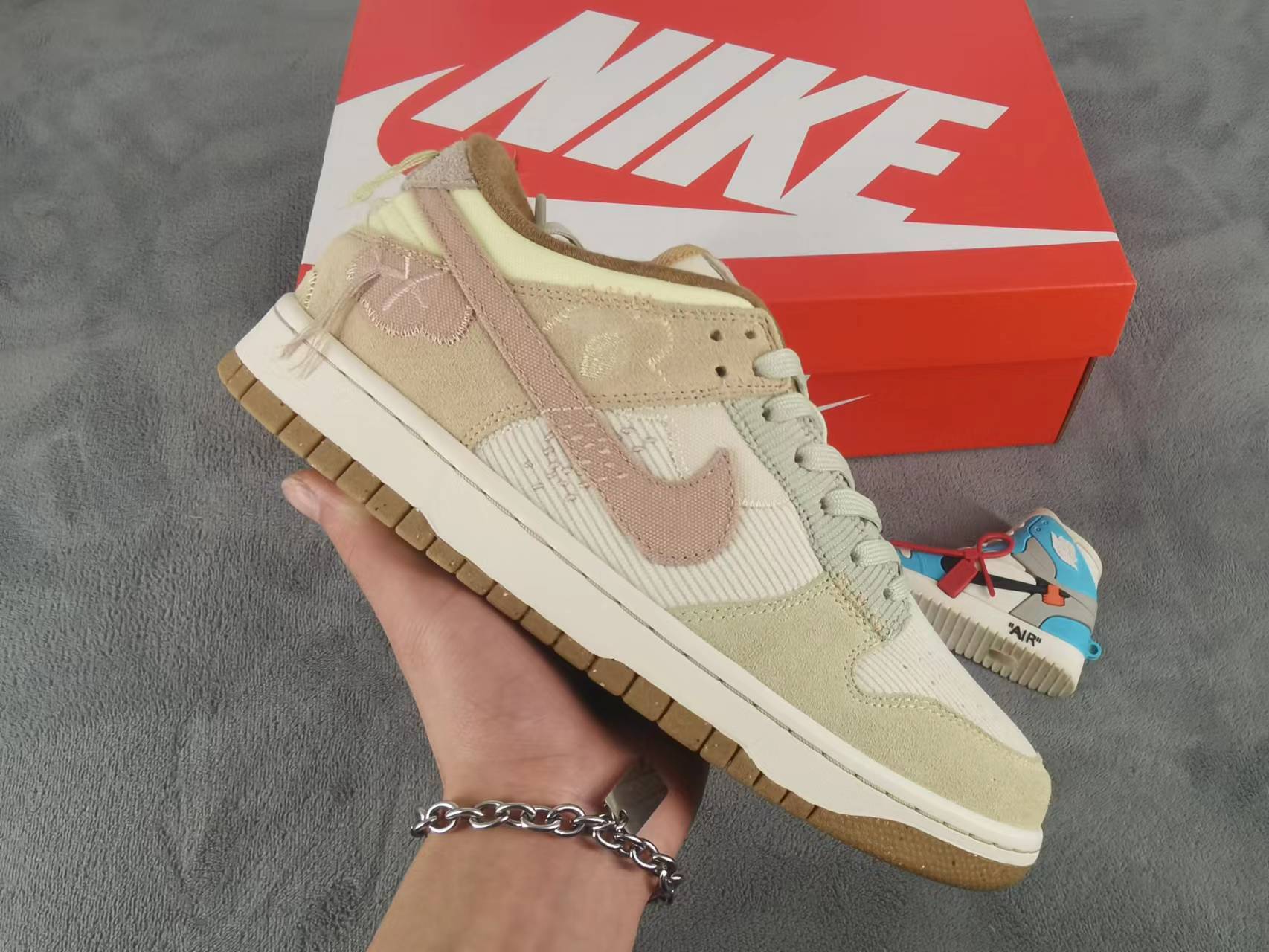 LJR Dunk Low On the Bright Side (W),DQ5076-121