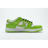 PKGoden Dunk SB Low Stars Mean Green (2021), DH3228-101