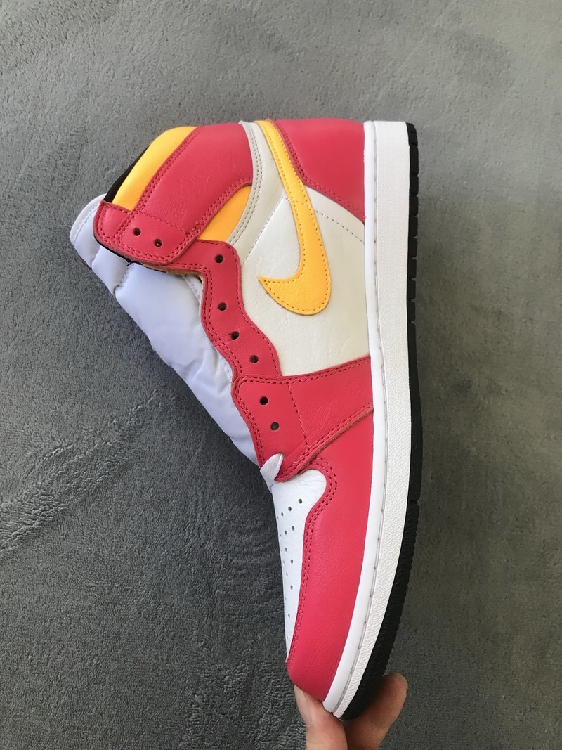LJR Jordan 1 Retro High OG Light Fusion Red,555088-603