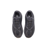 PKGoden Yeezy Boost 700 Utility Black, FV5304