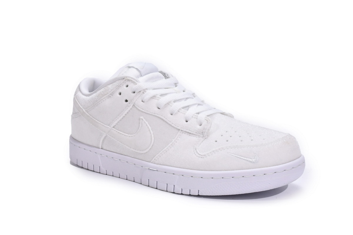 OG Dunk Low Dover Street Market Triple White Velvet，DH2686-100