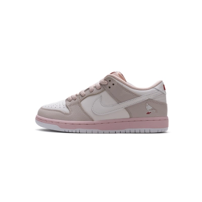 OG Dunk SB Low PRO OG QS Pink Pigeon, BV1310-012 01