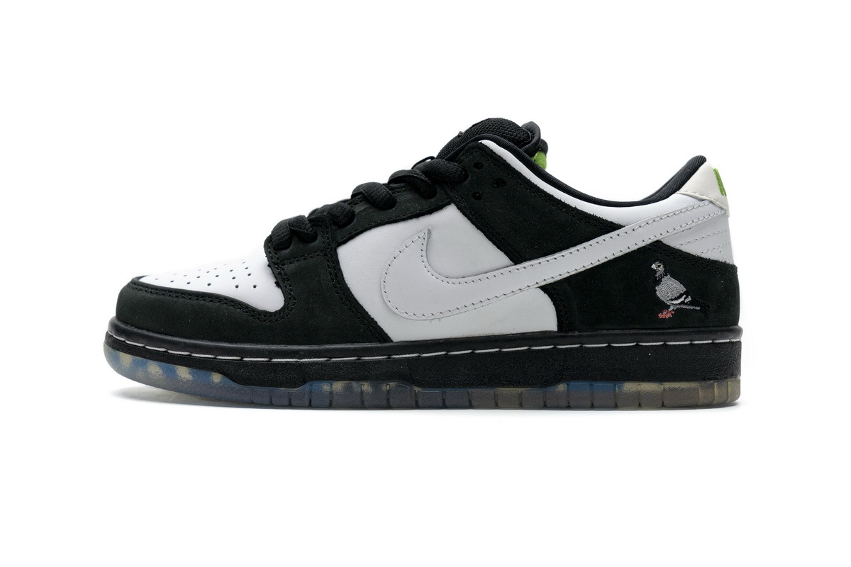OG Dunk SB Low Staple Panda Pigeon, BV1310-013