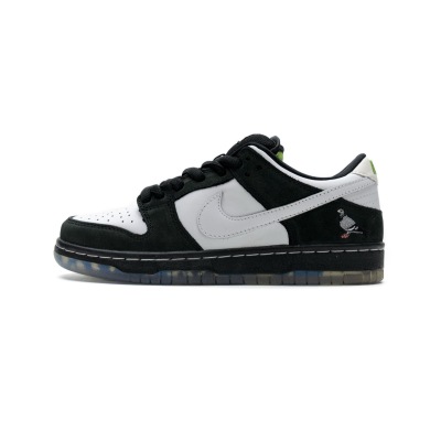 OG Dunk SB Low Staple Panda Pigeon, BV1310-013