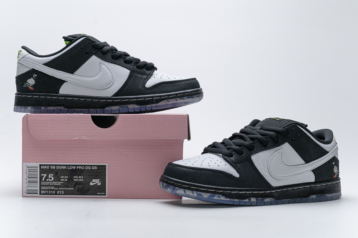 OG Dunk SB Low Staple Panda Pigeon, BV1310-013