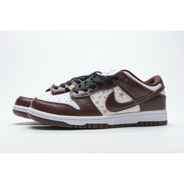 OG Dunk SB Low Supreme Stars Barkroot Brown (2021), DH3228-103