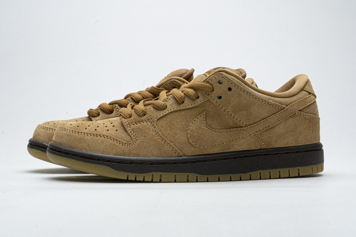 OG Dunk SB Low Wheat (2020), BQ6817-204