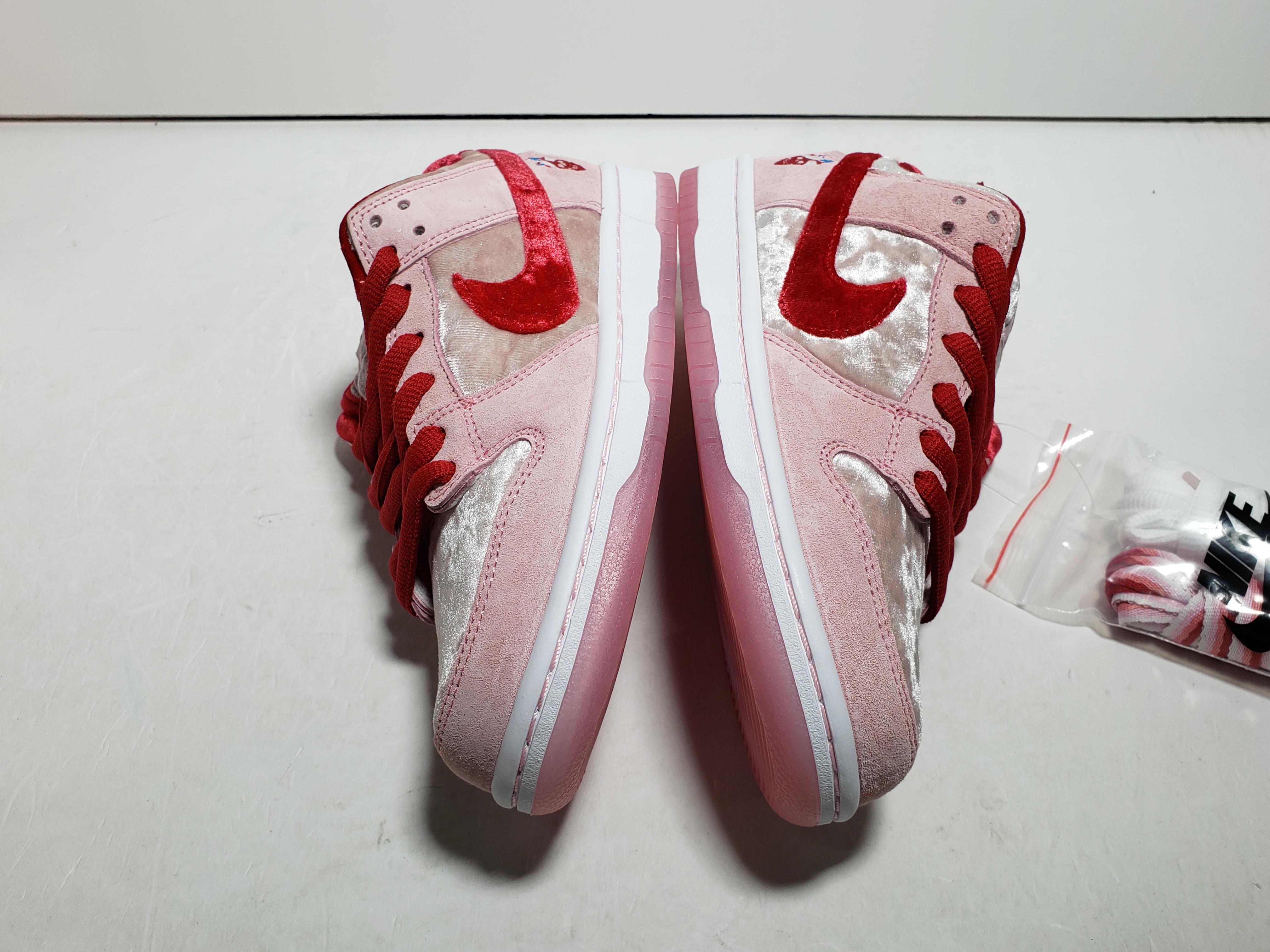 LJR Dunk Low StrangeLove Skateboards， CT2552-800