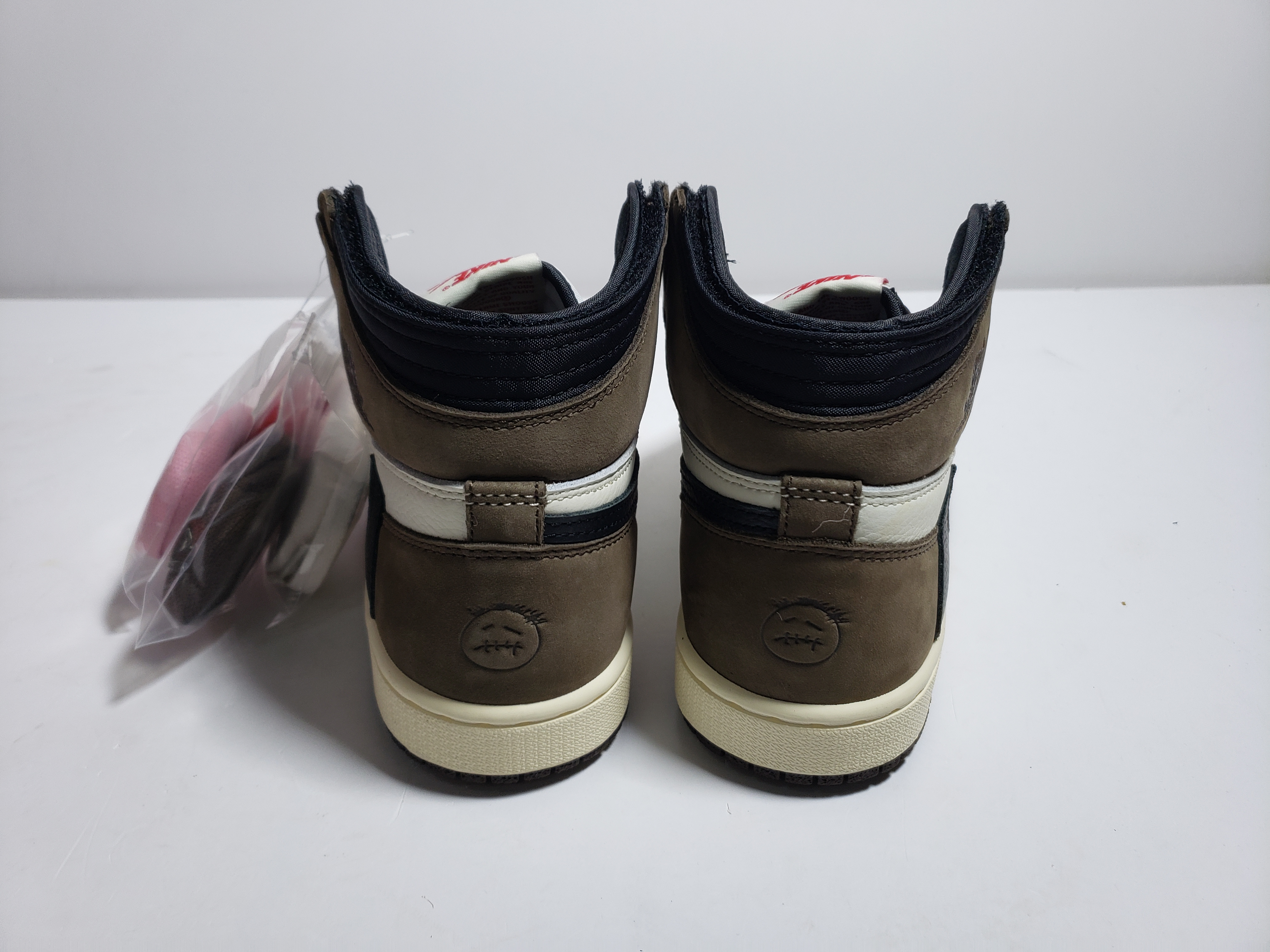 OG Jordan 1 Retro High Travis Scott , CD4487-100