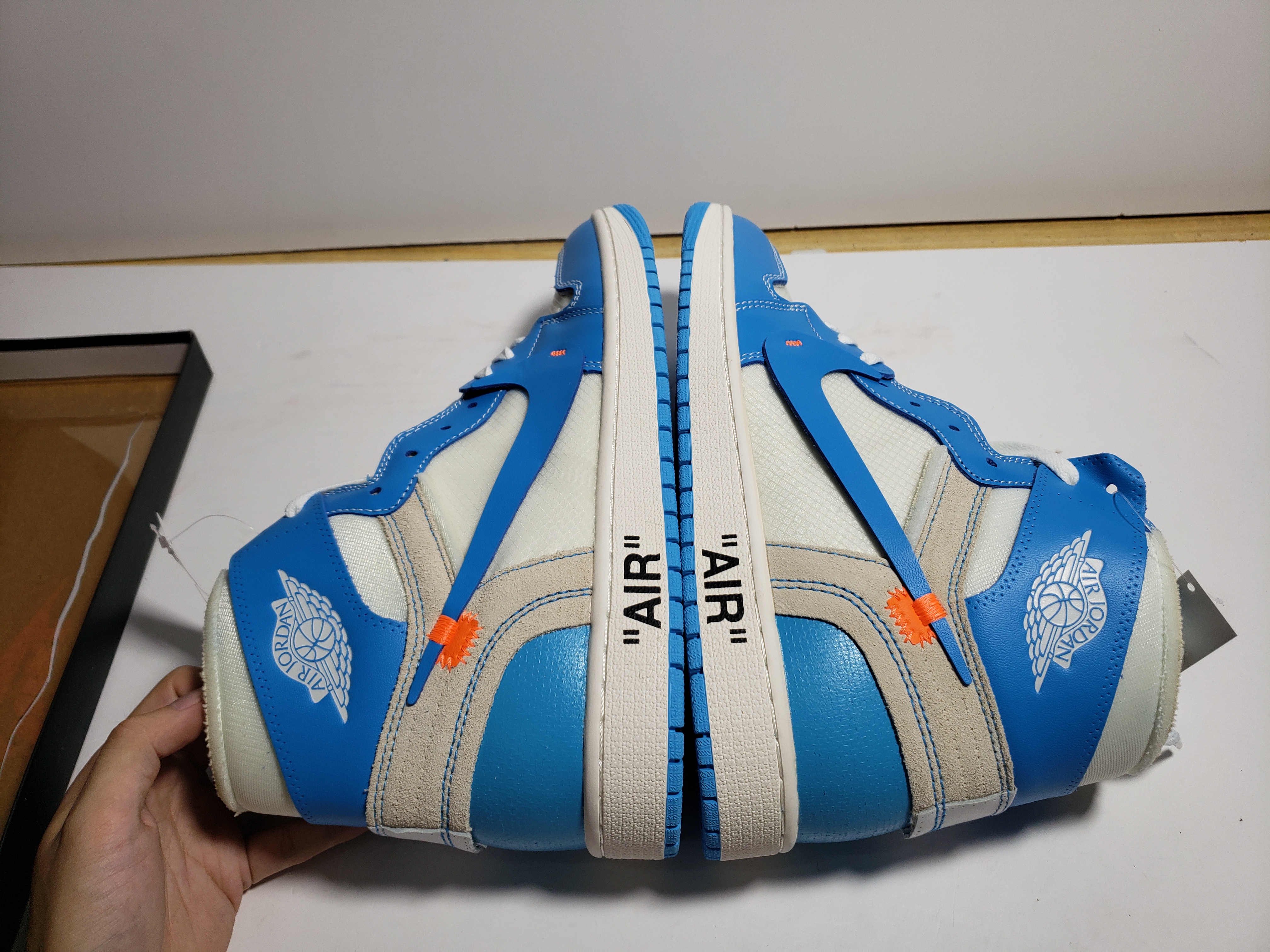 LJR Jordan 1 Retro High Off-White University Blue, AQ0818-148