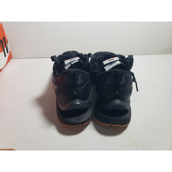 PKGoden Vaporwaffle sacai Black Gum,DD1875-001