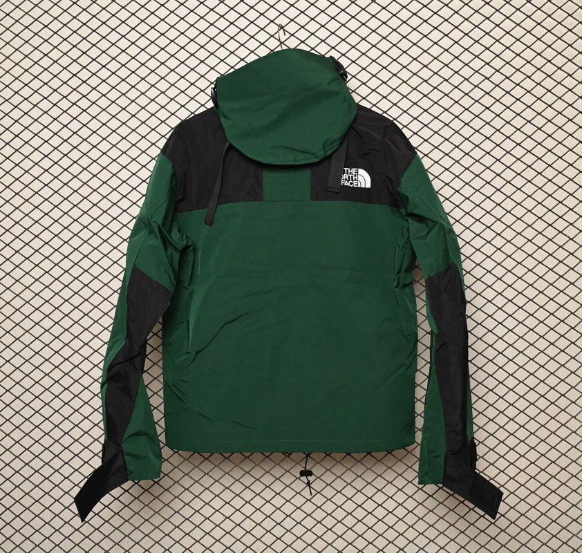 clothes - LJR The North Face Black and Blackish Green