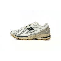 OG New Balance 2002R White Green,M1906RQ