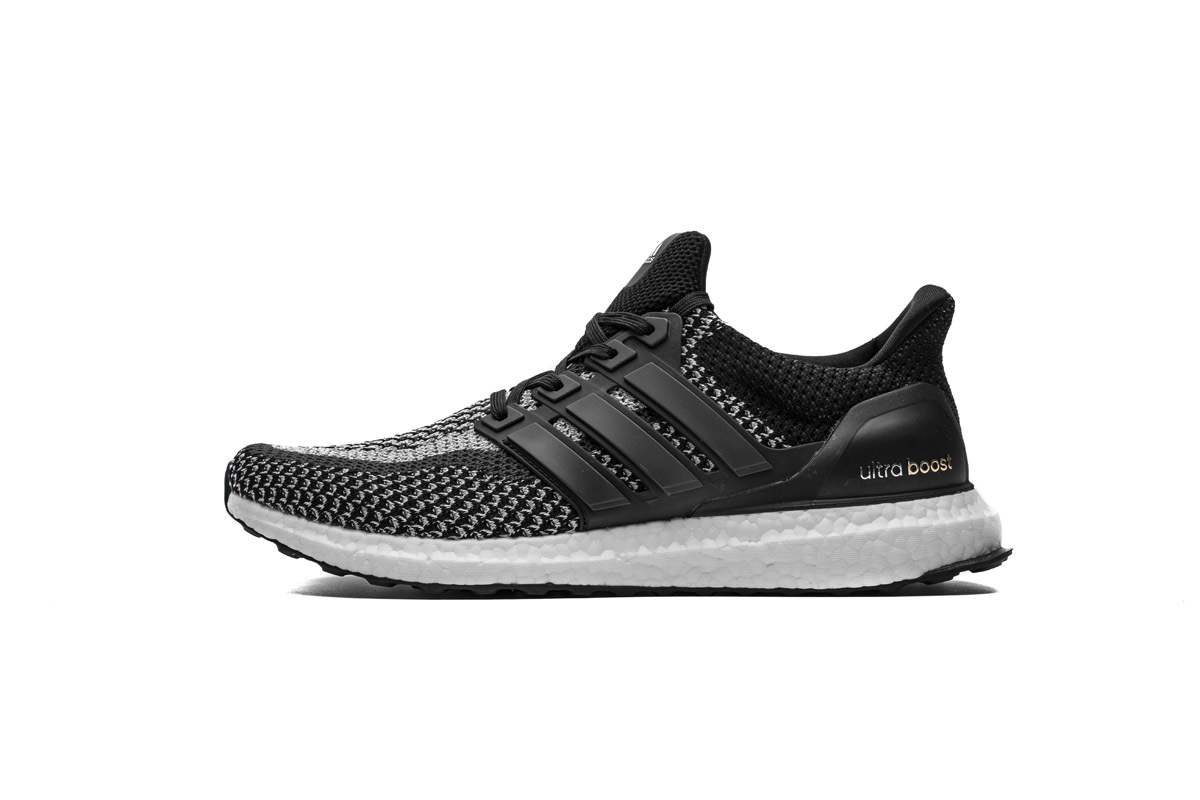 Ad*s ultra boost 5th anniversary black bb6220