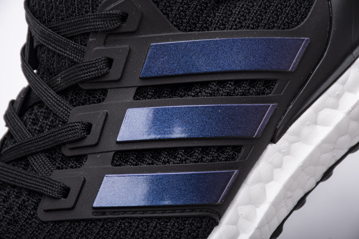 Adidas Ultra Boost DNA Cloud White Silver Metallic FW5692