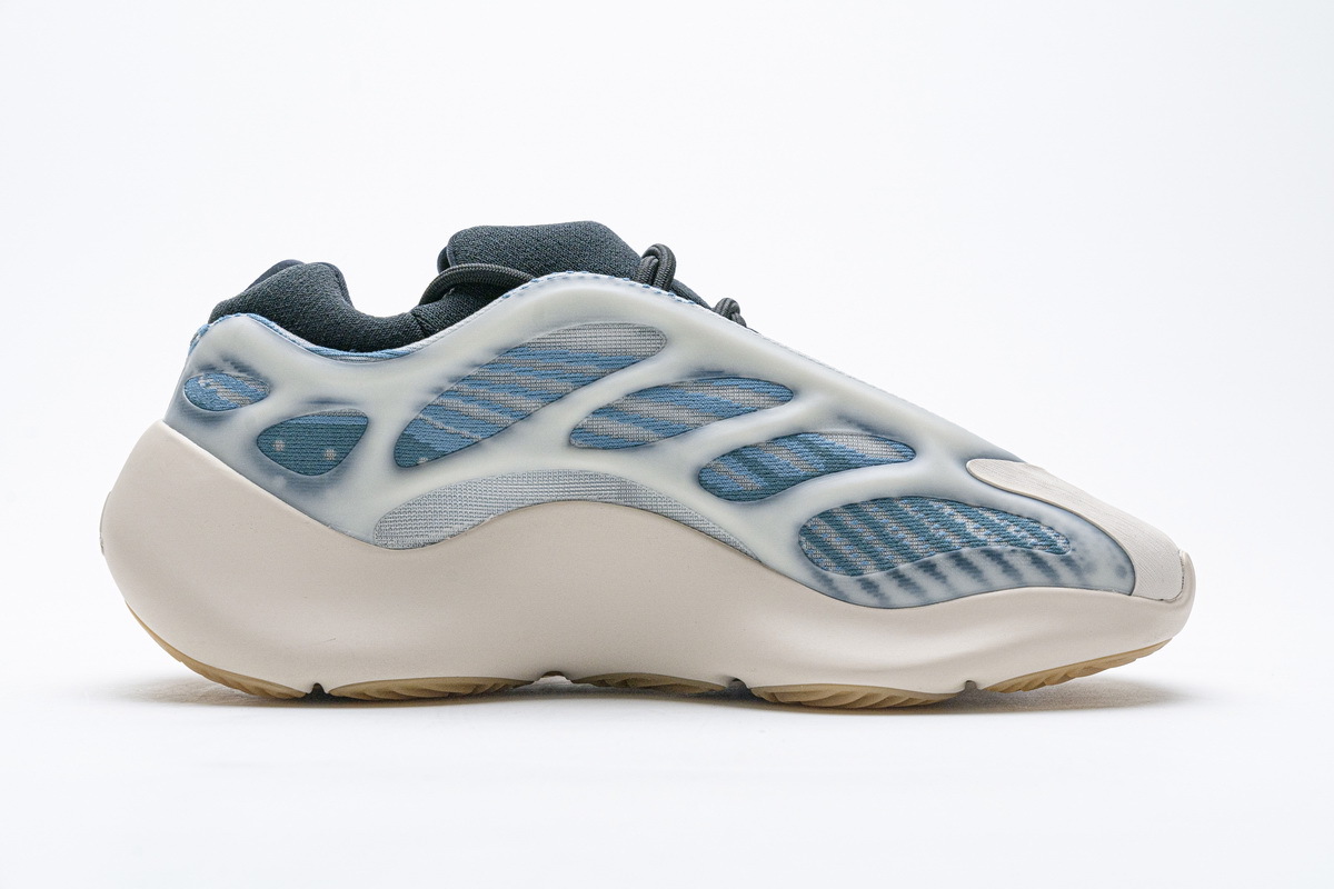 Ad*s yeezy 700 v3 kyanite gy0260