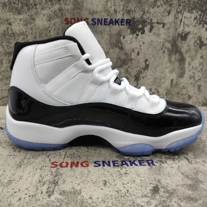 Air Jordan 11 High Retro Concord 378037-100