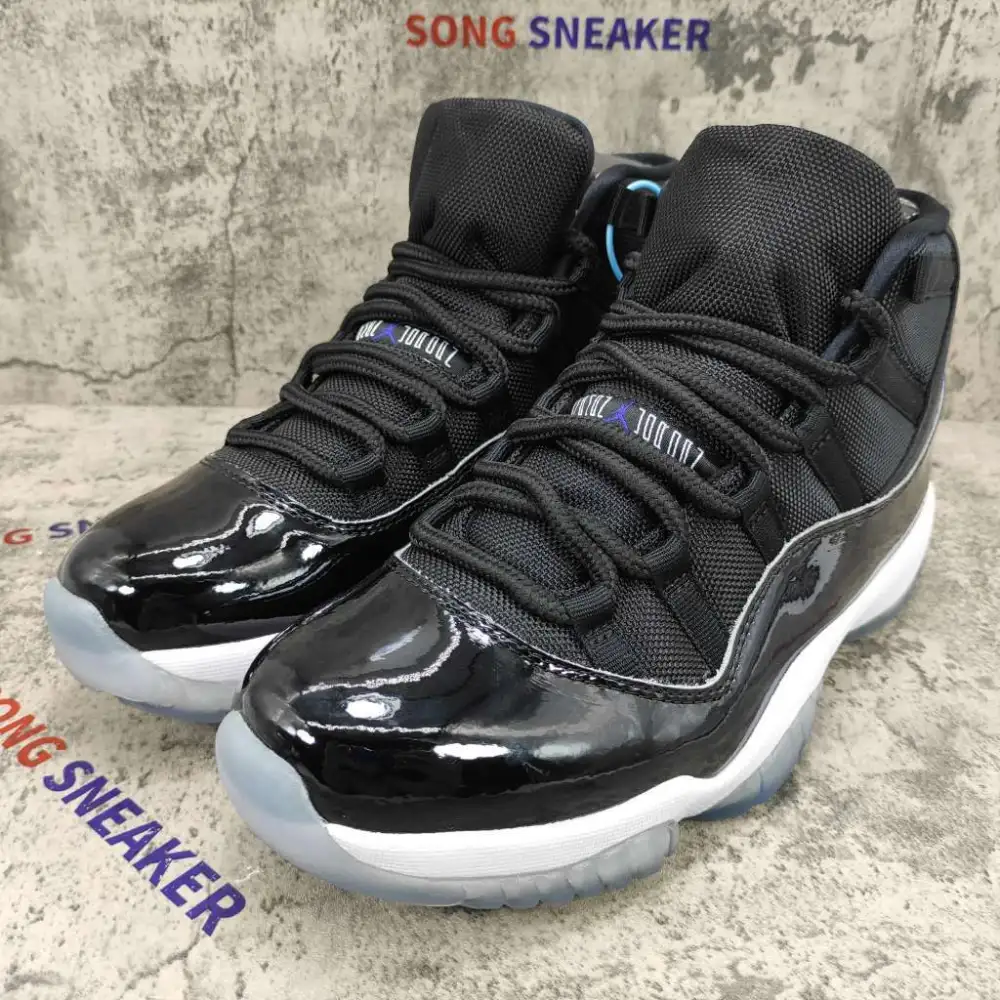 Air Jordan 11 High Retro Space Jam (2016) 378037-003