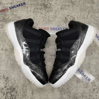 Air Jordan 11 Retro Low Barons 528895-010 01