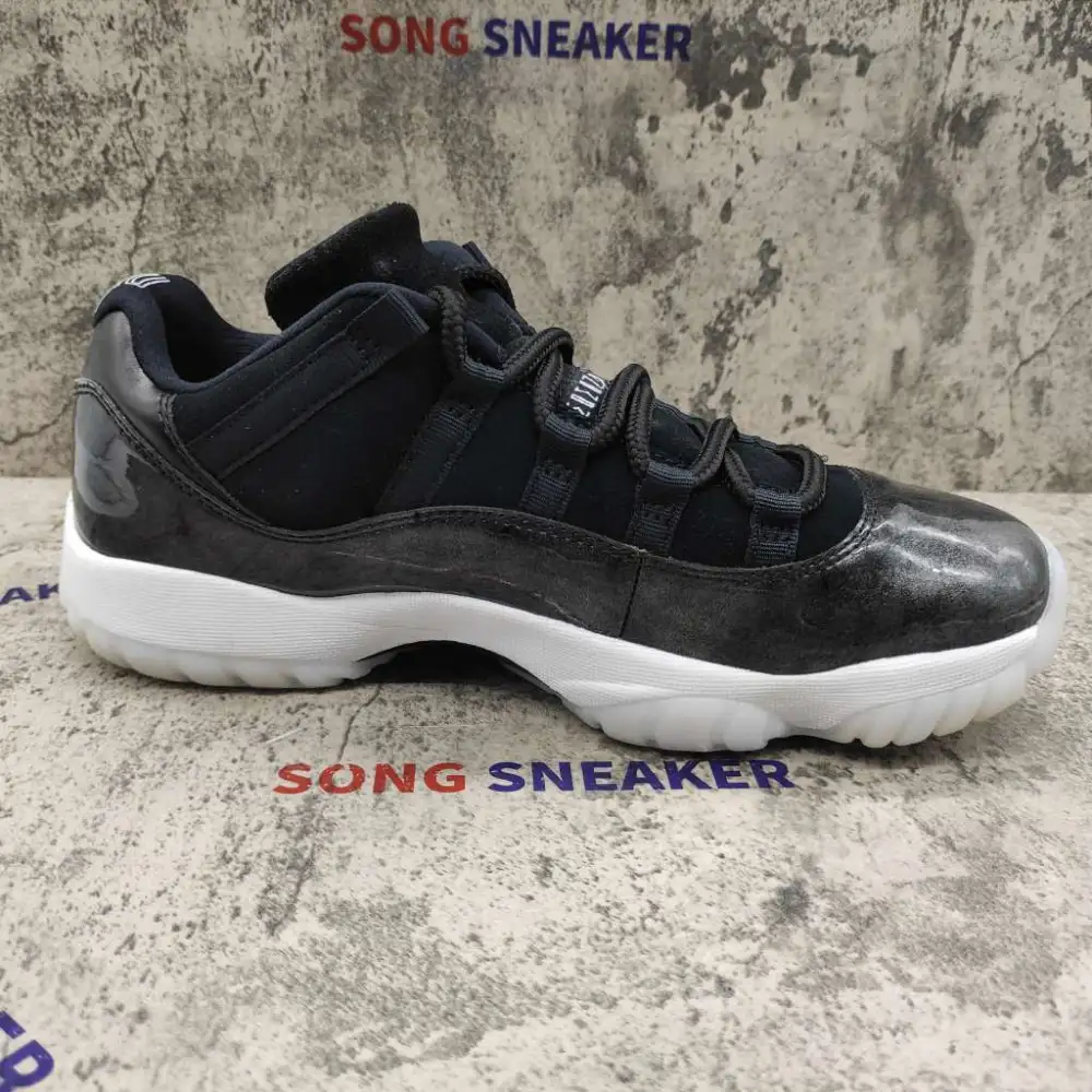 Air Jordan 11 Retro Low Barons 528895-010