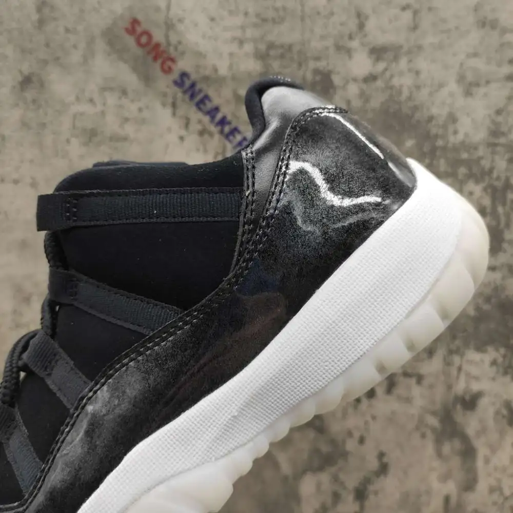 Air Jordan 11 Retro Low Barons 528895-010