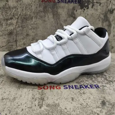 Air Jordan 11 Retro Low Iridescent 528895-145 02