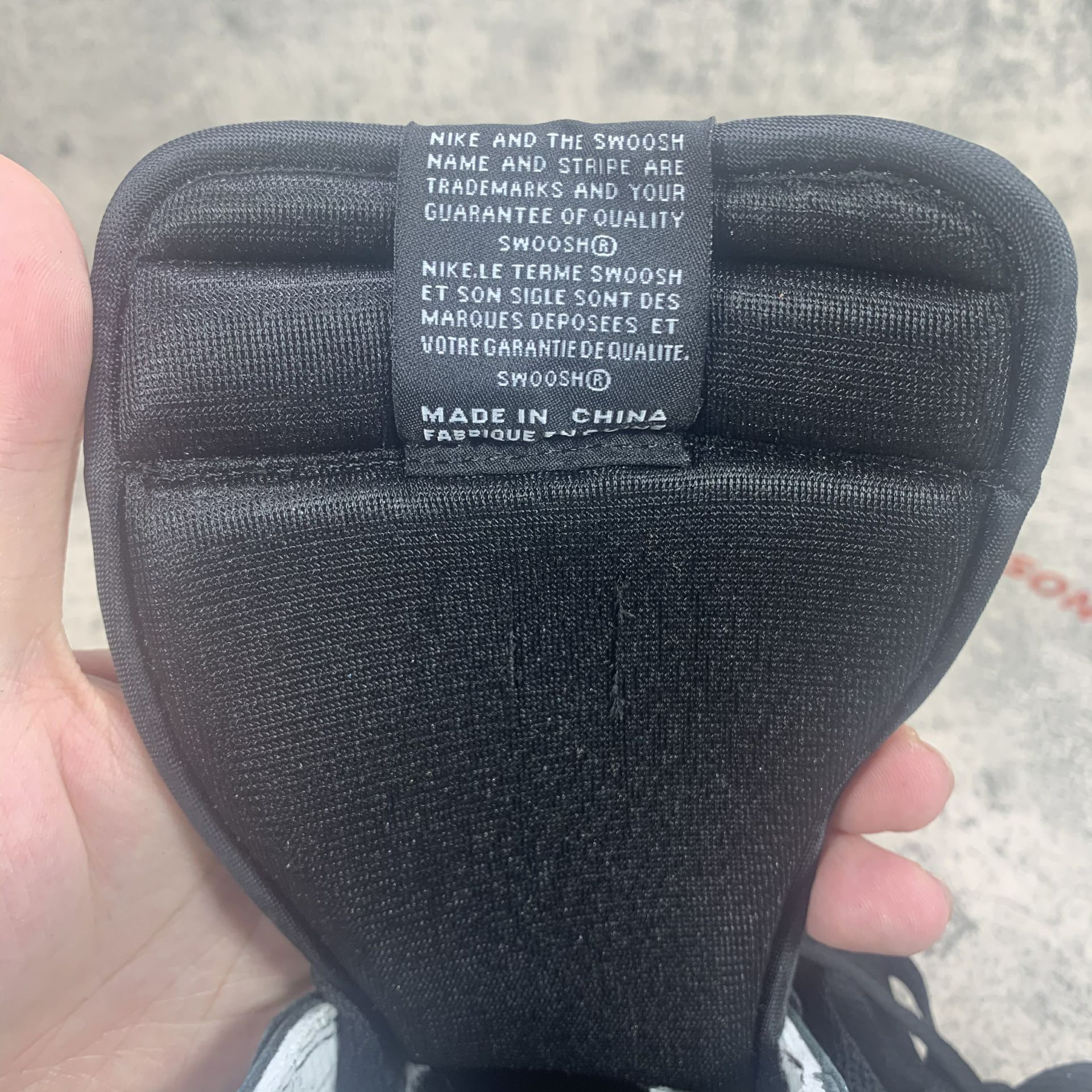 Air Jordan 1 High OG Electro Orange 555088-180