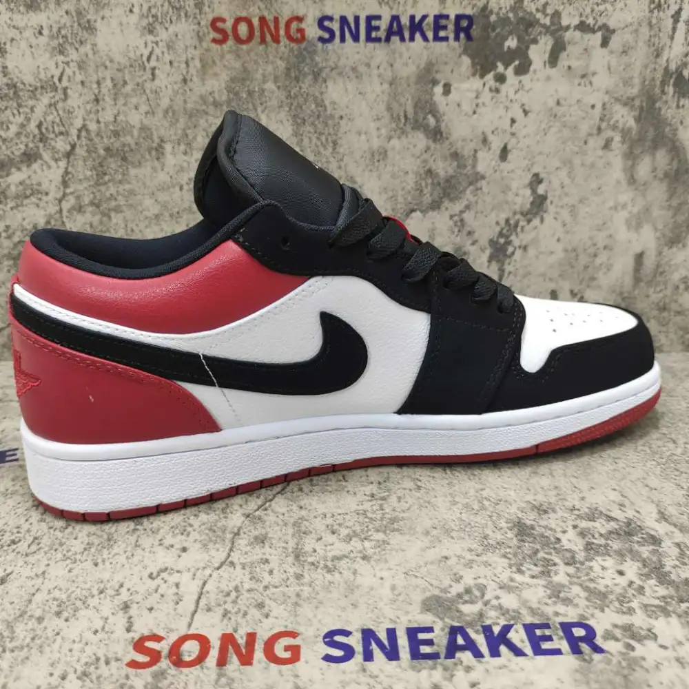Air Jordan 1 Low Black Toe 553558-116