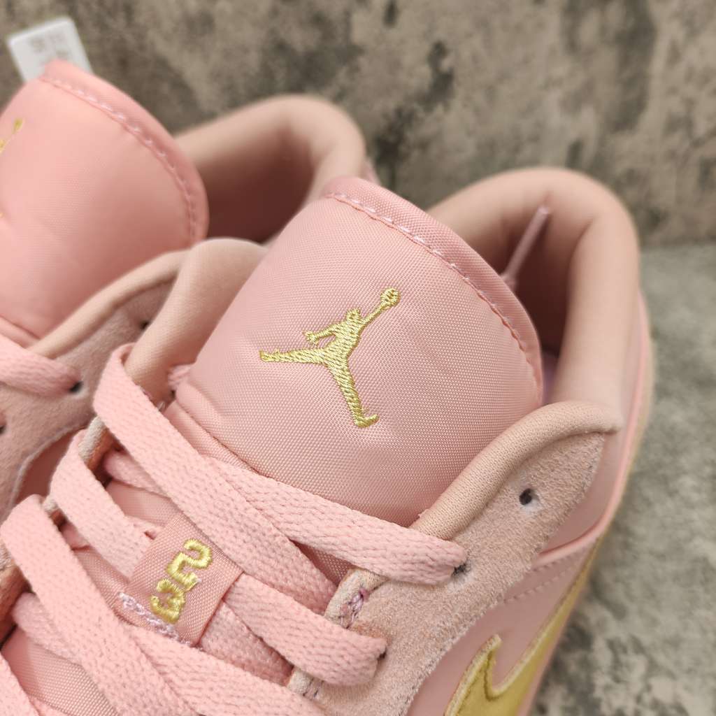 Air Jordan 1 Low Coral Stardust CJ9216-676