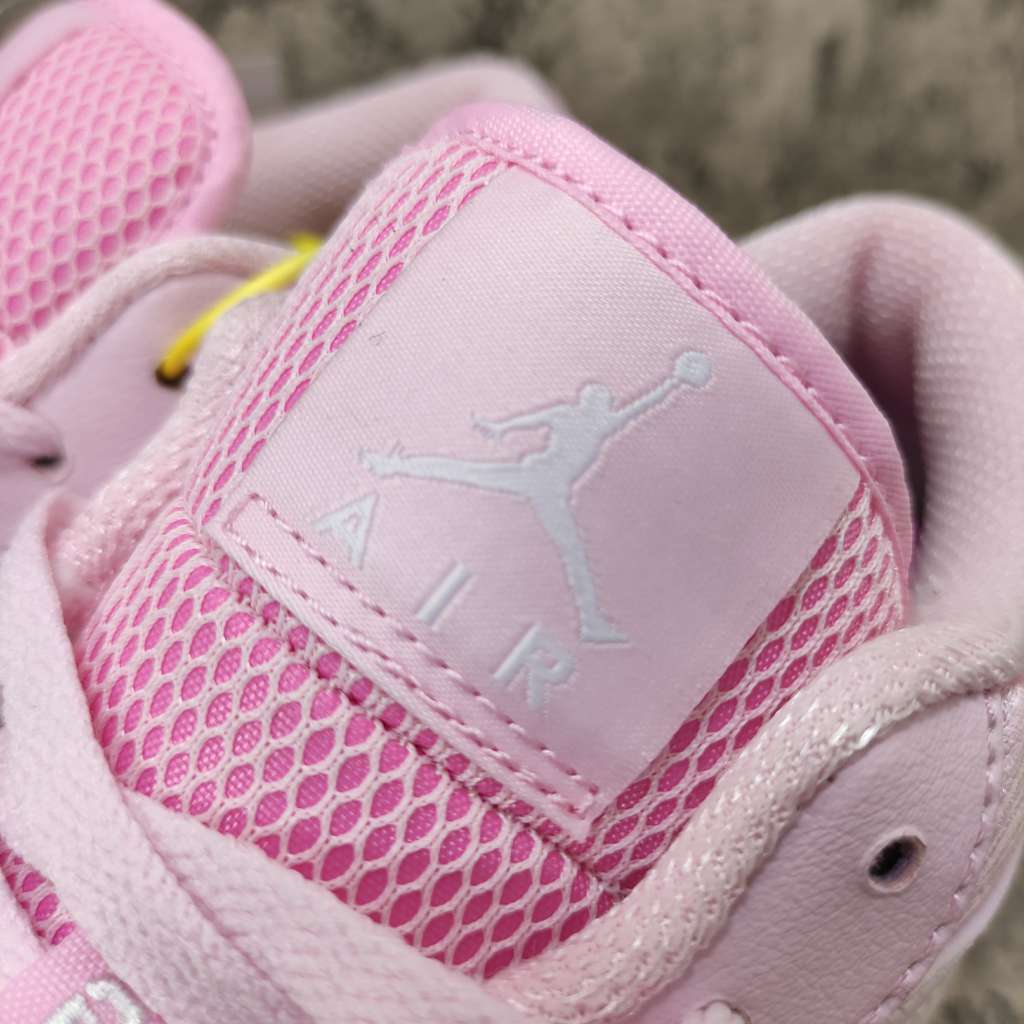 Air Jordan 1 Low Digital Pink (W) CW5379-600