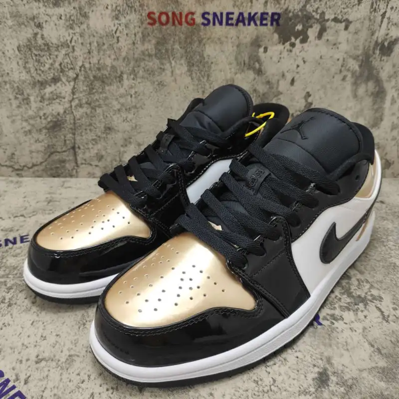 Air Jordan 1 Low Gold Toe CQ9447-700