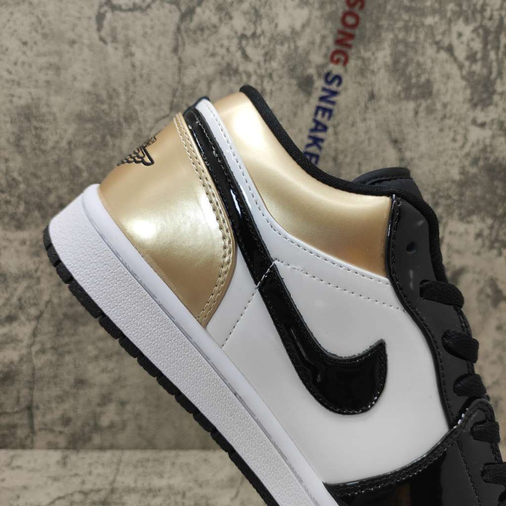 Air Jordan 1 Low Gold Toe CQ9447-700