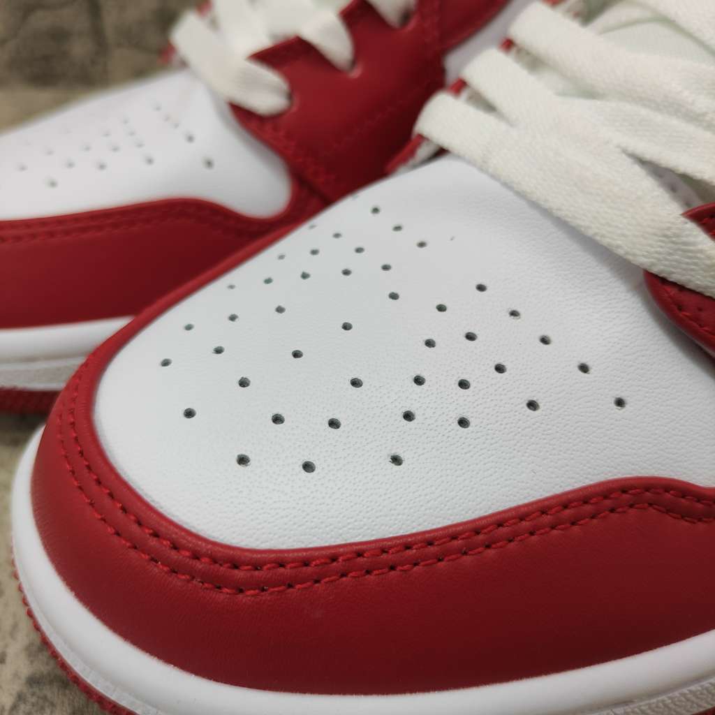 Air Jordan 1 Low Gym Red White 553558-611