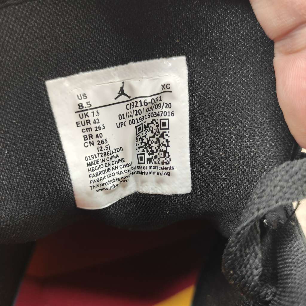 Air Jordan 1 Low Lakers Top 3 CJ9216-051