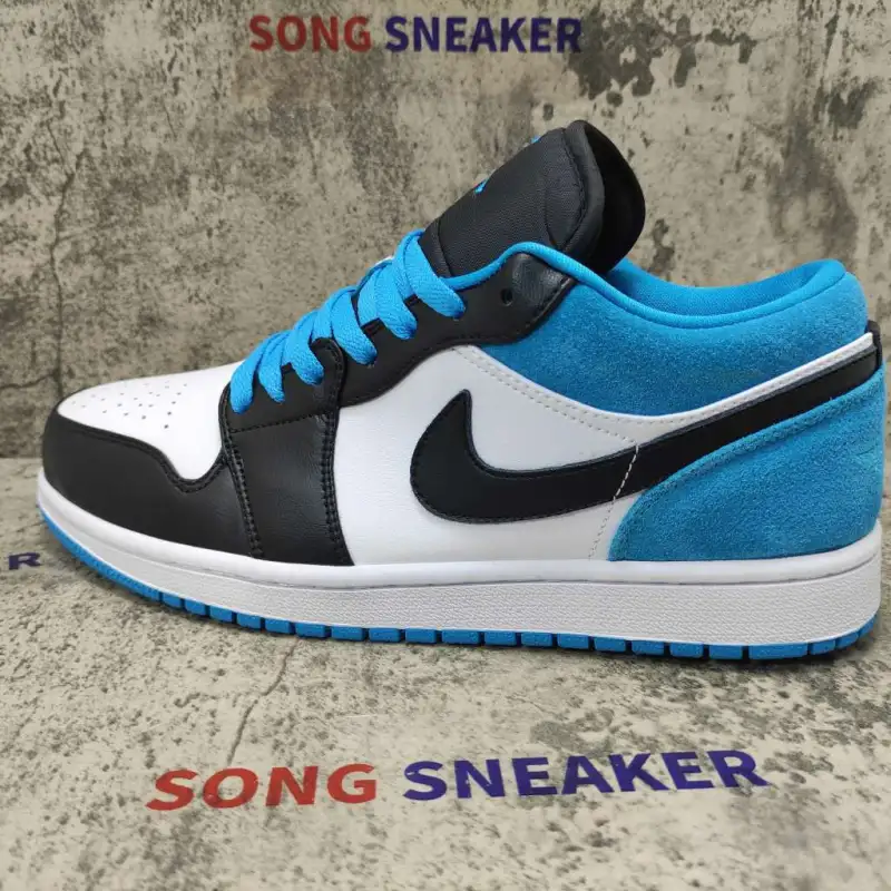 Air Jordan 1 Low Laser Blue CK3022-004