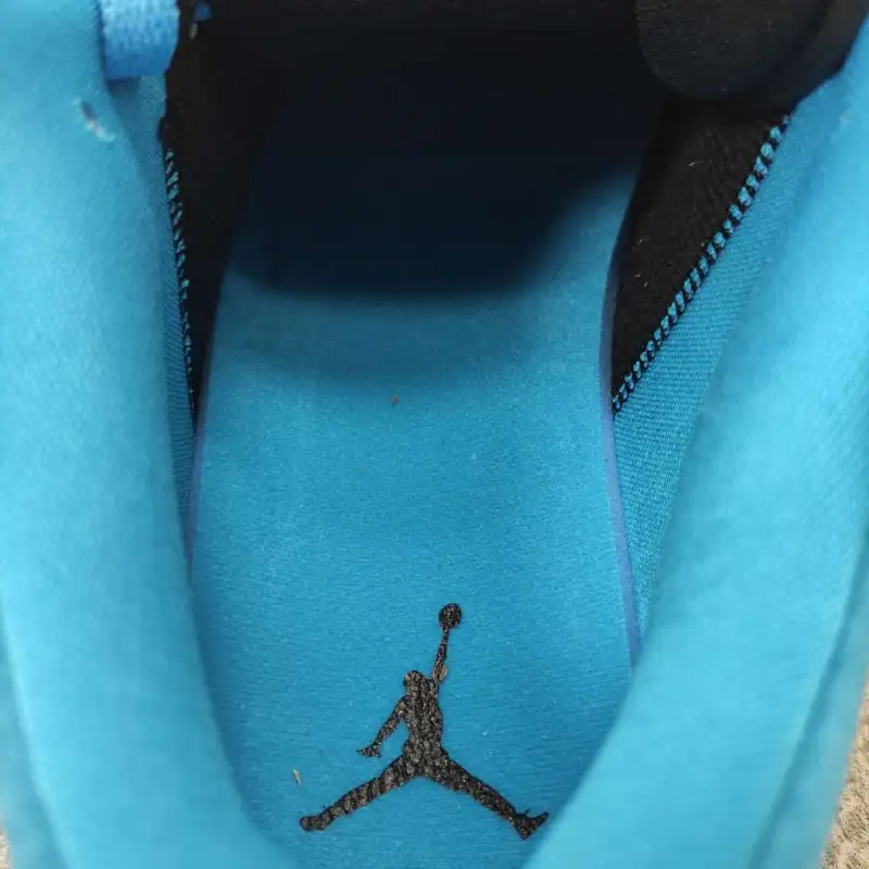 Air Jordan 1 Low Laser Blue CK3022-004