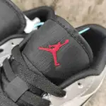 Air Jordan 1 Low Light Smoke Grey 553558-030