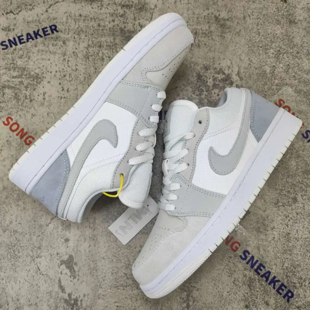 Air Jordan 1 Low Paris CV3043-100