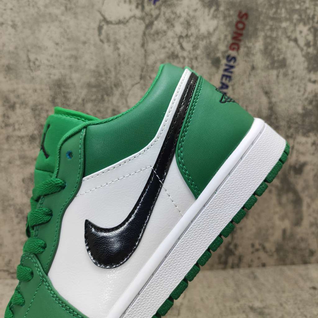 Air Jordan 1 Low Pine Green 553558-301