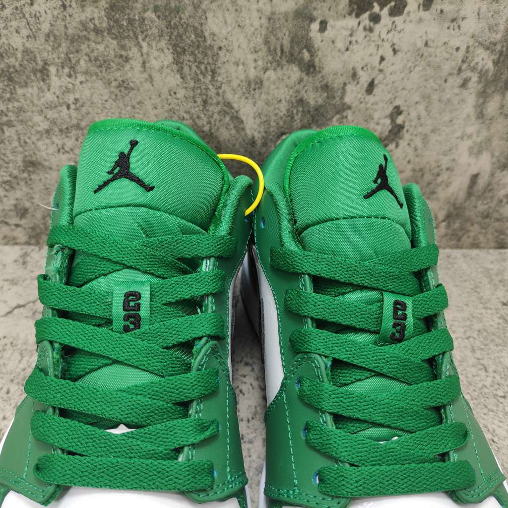 Air Jordan 1 Low Pine Green 553558-301