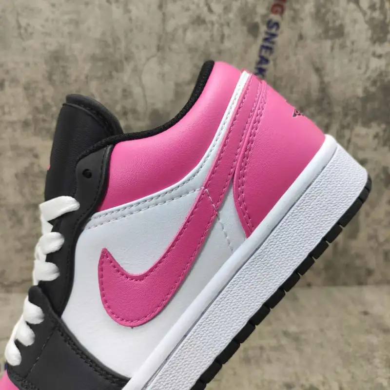 Air Jordan 1 Low Pinksicle (GS) 554723-106