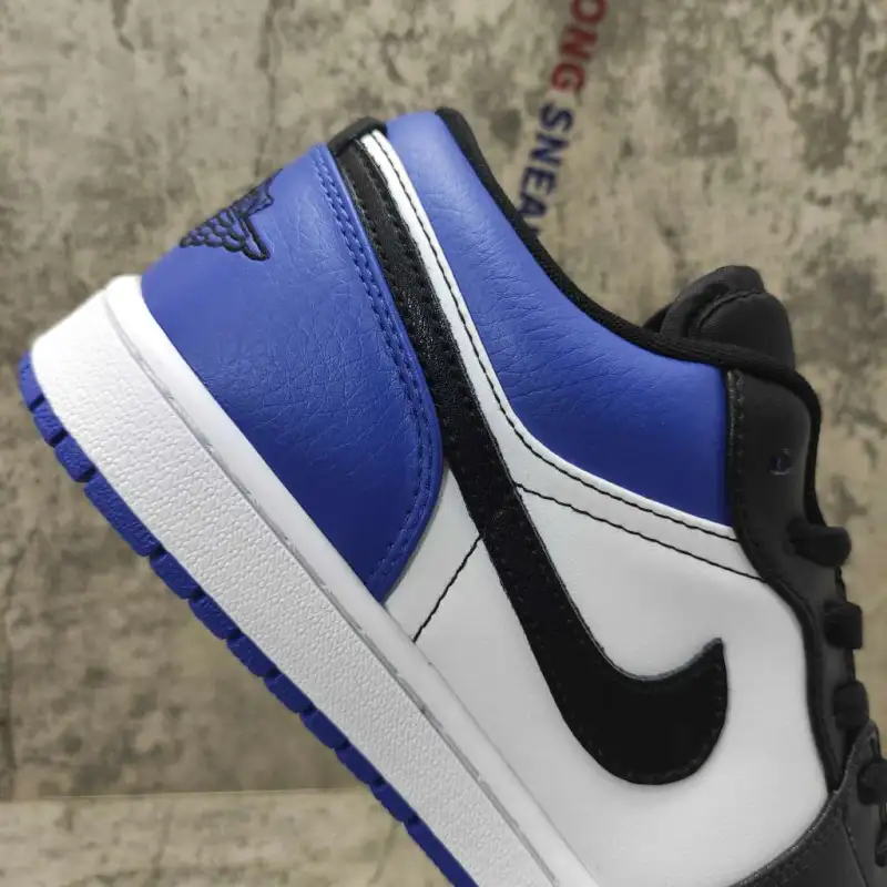 Air Jordan 1 Low Royal Toe CQ9446-400