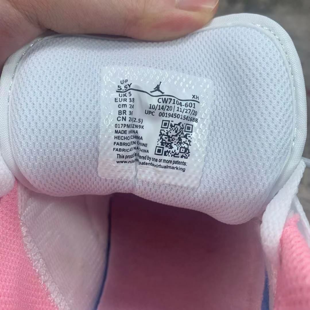 Air Jordan 1 Low SE GS Paint Drip CW7104-601