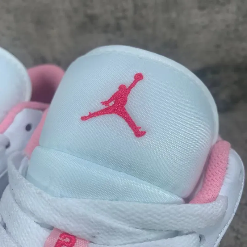 Air Jordan 1 Low SE GS Paint Drip CW7104-601