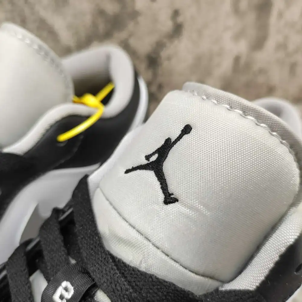 Air Jordan 1 Low Smoke Grey 553558-039