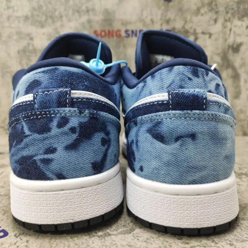 Air Jordan 1 Low Washed Denim CZ8455-100 