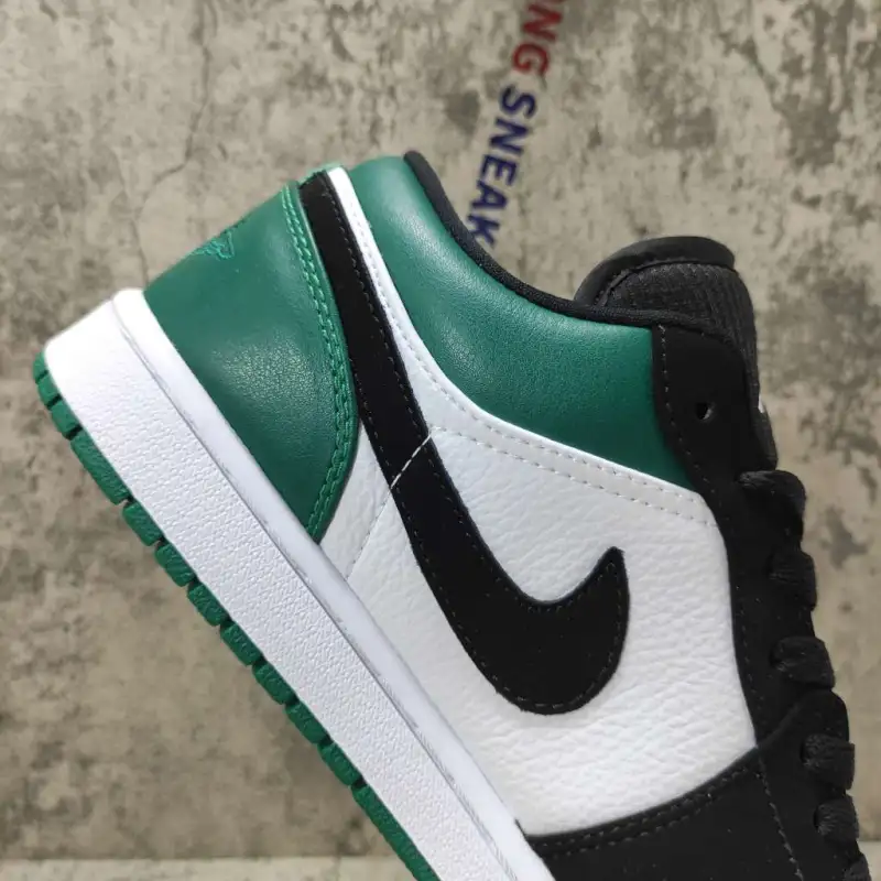 Air Jordan 1 Low White Black Mystic Green 553558-113