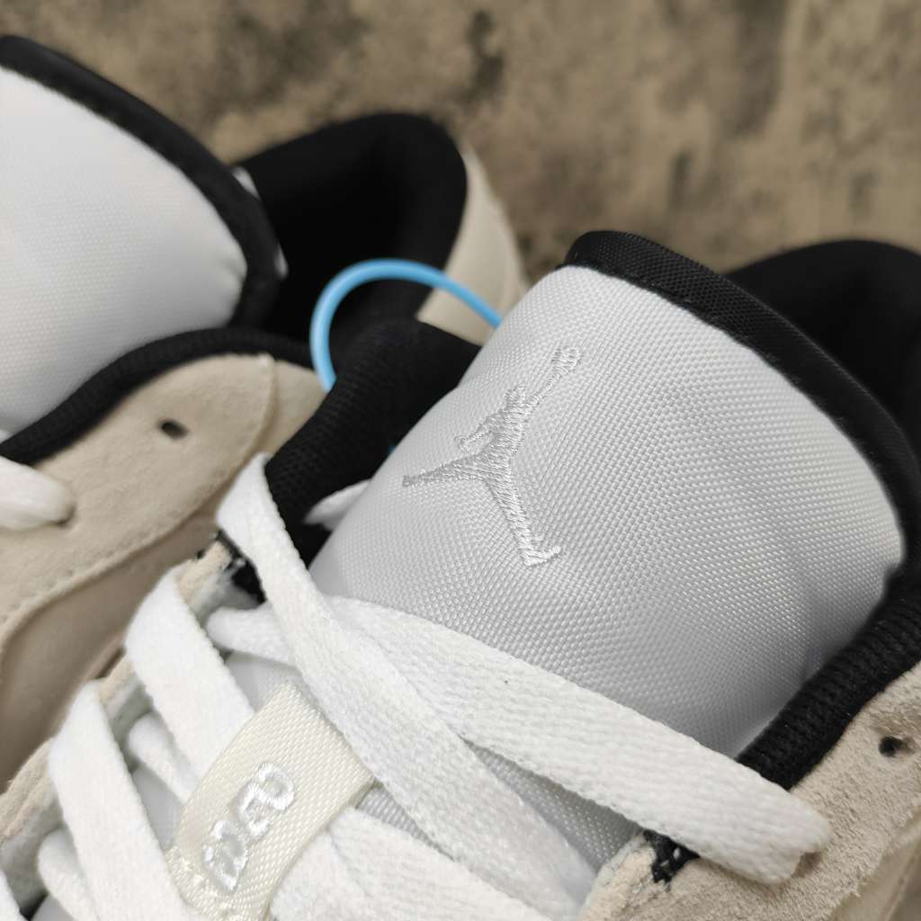 Air Jordan 1 Low White Gum Hyper Pink 553558-119