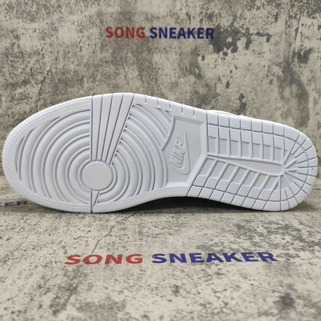 Air Jordan 1 Low White Metallic Gold (W) CZ4776-100