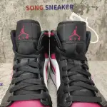 Air Jordan 1 Mid Bred Toe 554724-066
